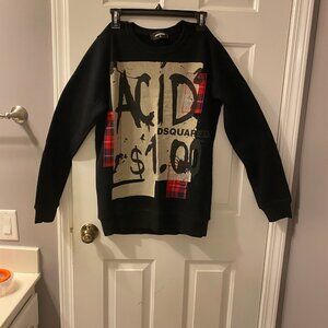 Gently worn men's black Dsquared2 sweatshirt - size small